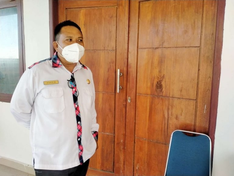 Minyak Goreng Langka, Pemkab Busel Ajak Masyarakat Manfaatkan Kearifan Lokal