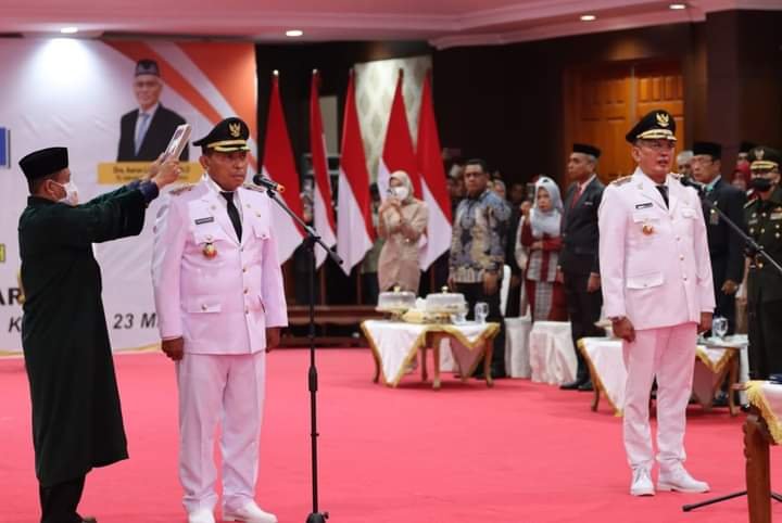 Lantik, gubernur, ali mazi, wali kota, baubau, monianse, buteng, buton tengah, Muhammad