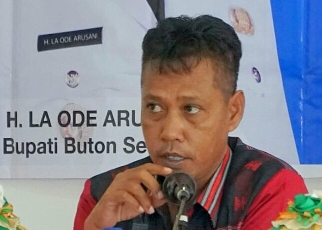 Buton Selatan, Busel, Tahir, Kadis PMPTSP