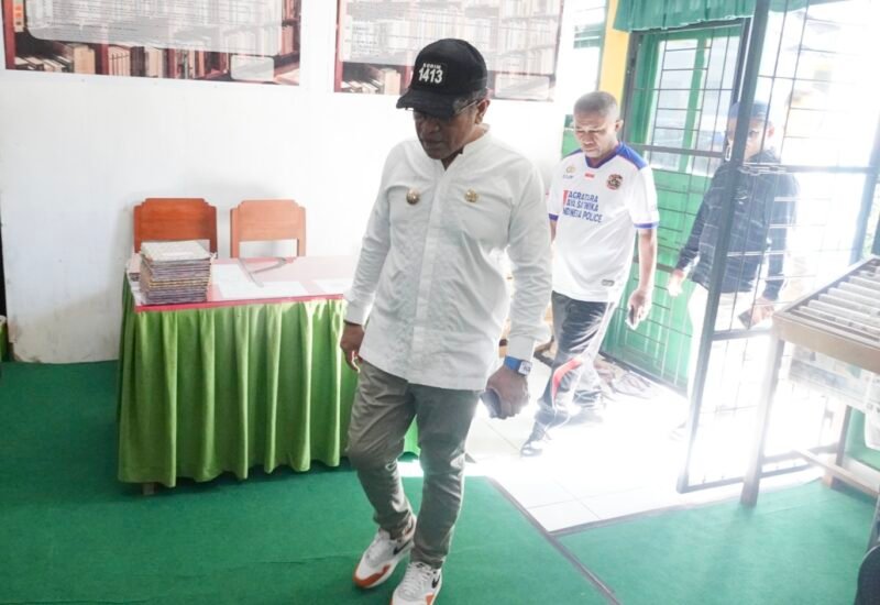 Pj Bupati Buton Selatan, Ridwan Badallah
