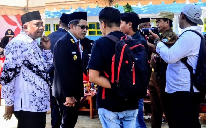 Pj Bupati Busel Dan Kadis Pendidikan