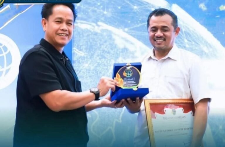 Buton Selatan Raih Penghargaan Kinerja Terbaik di Rakerda BPN Sultra 2025