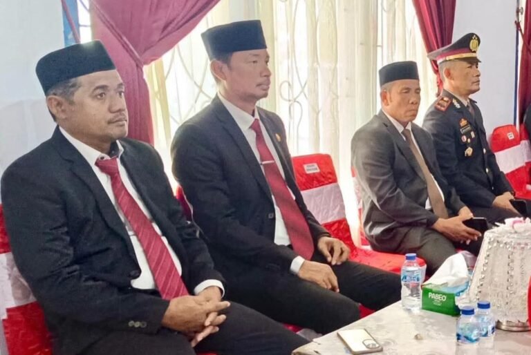 Hadiri Paripurna DPRD Sambut HUT ke-80 RI, Kepala Kantah Buton Selatan Komitmen Dukung Program Pemda