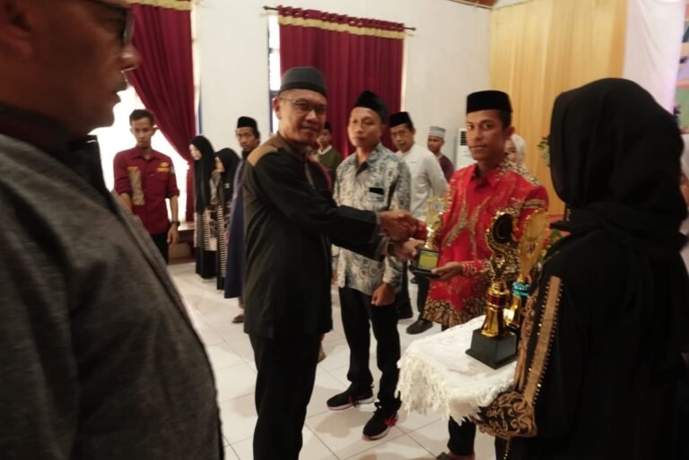 STQH Tingkat Kabupaten Buton Selatan Ditutup, Kec. Sampolawa Kembali Juara