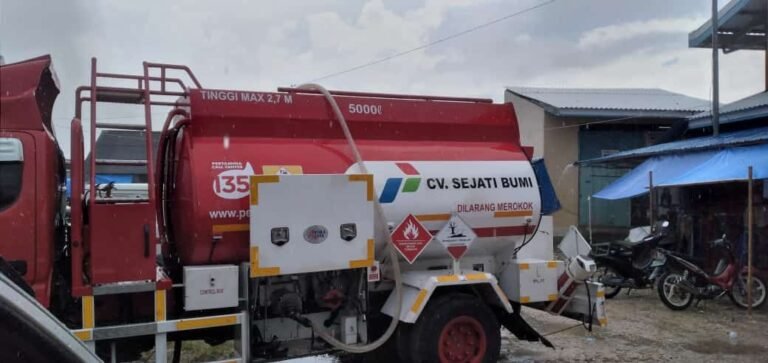 Wali Kota Dorong Investor Buka Pangkalan Gas di Baubau