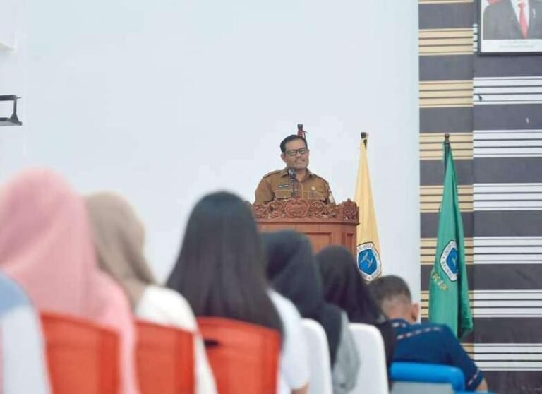 Pemkot Baubau Apresiasi Unidayan Gelar Kompetisi Bahasa Inggris