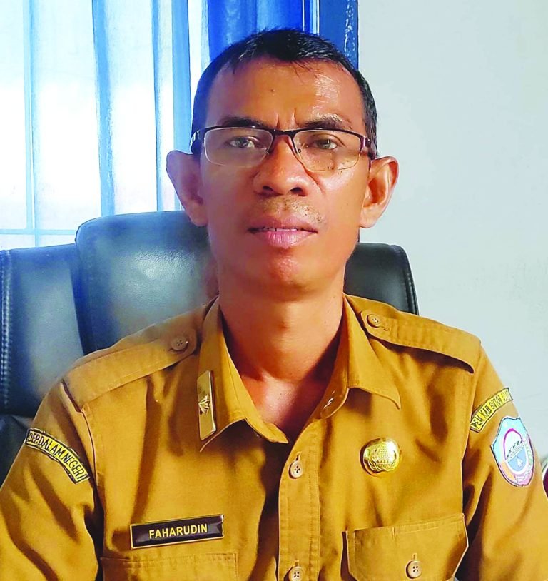 Kepala Dinas Dukcapil Kab. Buton Selatan, Faharudin