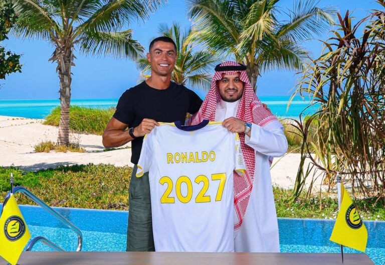 Cristiano Ronaldo Resmi Perpanjang Kontrak di Al Nassr hingga 2027
