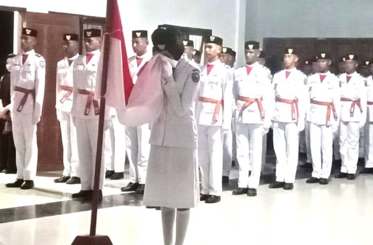 Paskibraka Buton Selatan 2025 Dikukuhkan, Bupati Adios Janjikan Apresiasi Khusus