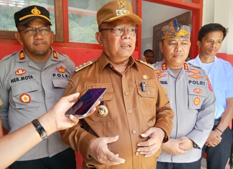 Launching SPPG Gunung Sejuk, Bupati Adios Tekankan Pentingnya Kebersihan Program MBG