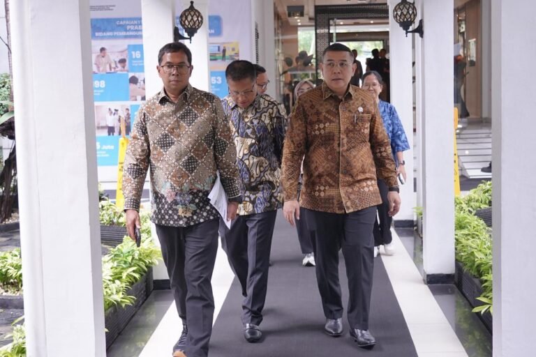 Tekan Risiko Banjir dan Longsor, Pemerintah Revisi Perpres RTR Jabodetabek–Punjur