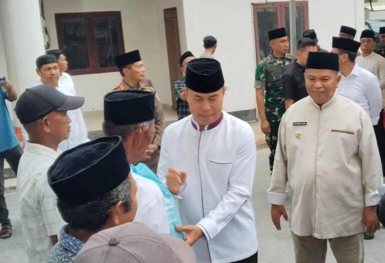 Tinjau RTLH di Desa Lawela Buton Selatan, Gubernur Sulawesi Tenggara Pastikan Warga Dapat Hunian Layak