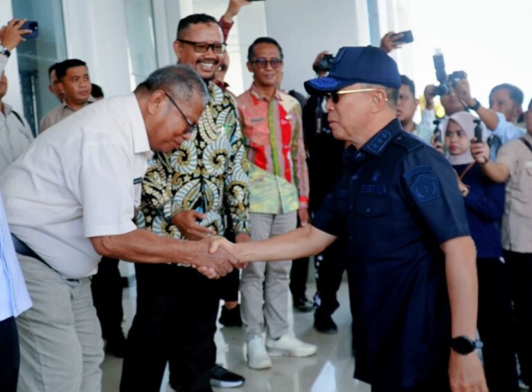 Sengketa Pulau Kawi-Kawia Selesai, Bupati Buton Selatan Apresiasi Komitmen Gubernur Sulawesi Tenggara