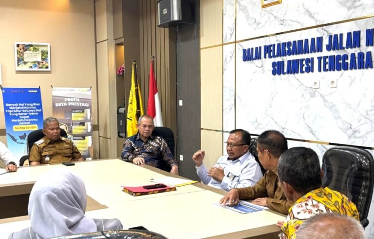 Perkuat Konektivitas Antarwilayah, Bupati Buton Selatan Lobi ke Balai Jalan Nasional