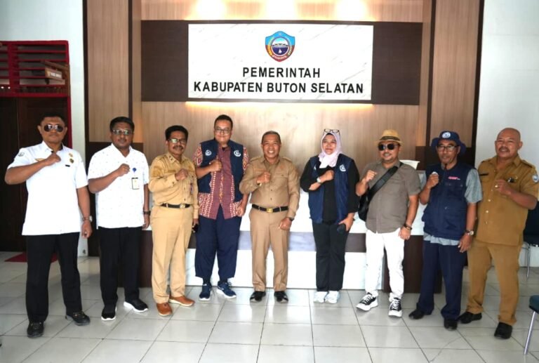 KKP Tinjau Lima Lokasi Calon Kampung Nelayan Merah Putih di Buton Selatan