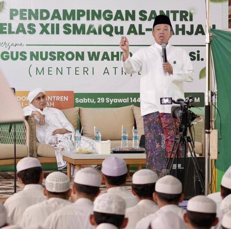 Menteri Nusron: Kuasai Iptek, Santri Bisa Jadi Penentu Arah Pembangunan Nasional