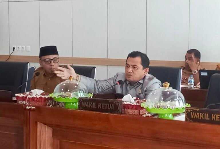DPRD Buton Selatan Semprot Kadisdik Soal Nota Tugas Guru, BKPSDM Ngaku Tak Diberitahu