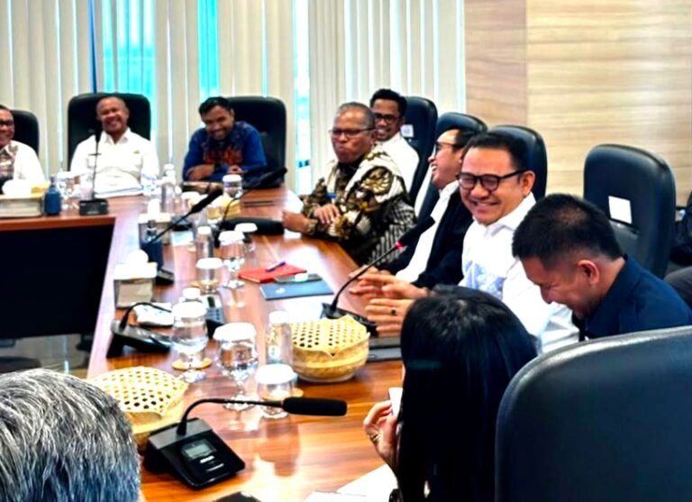 Jurus Bupati Buton Selatan Gandeng ASDP Atasi Masalah Penyeberangan