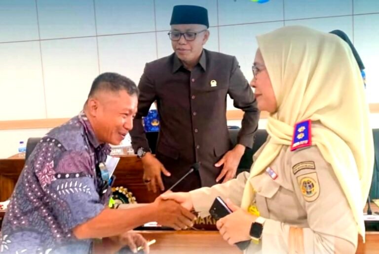 Kantah Buton Selatan Hadiri RDP di DPRD Terkait Penyelesaian Lahan Batalyon TP 871 La Maindo