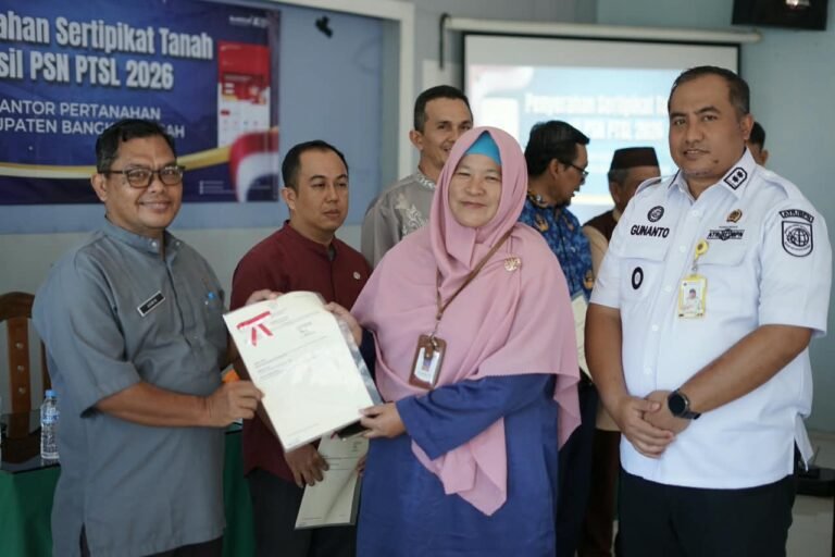 Sertipikasi Gratis dan Mudah, Masyarakat Rasakan Langsung Manfaat Program PTSL